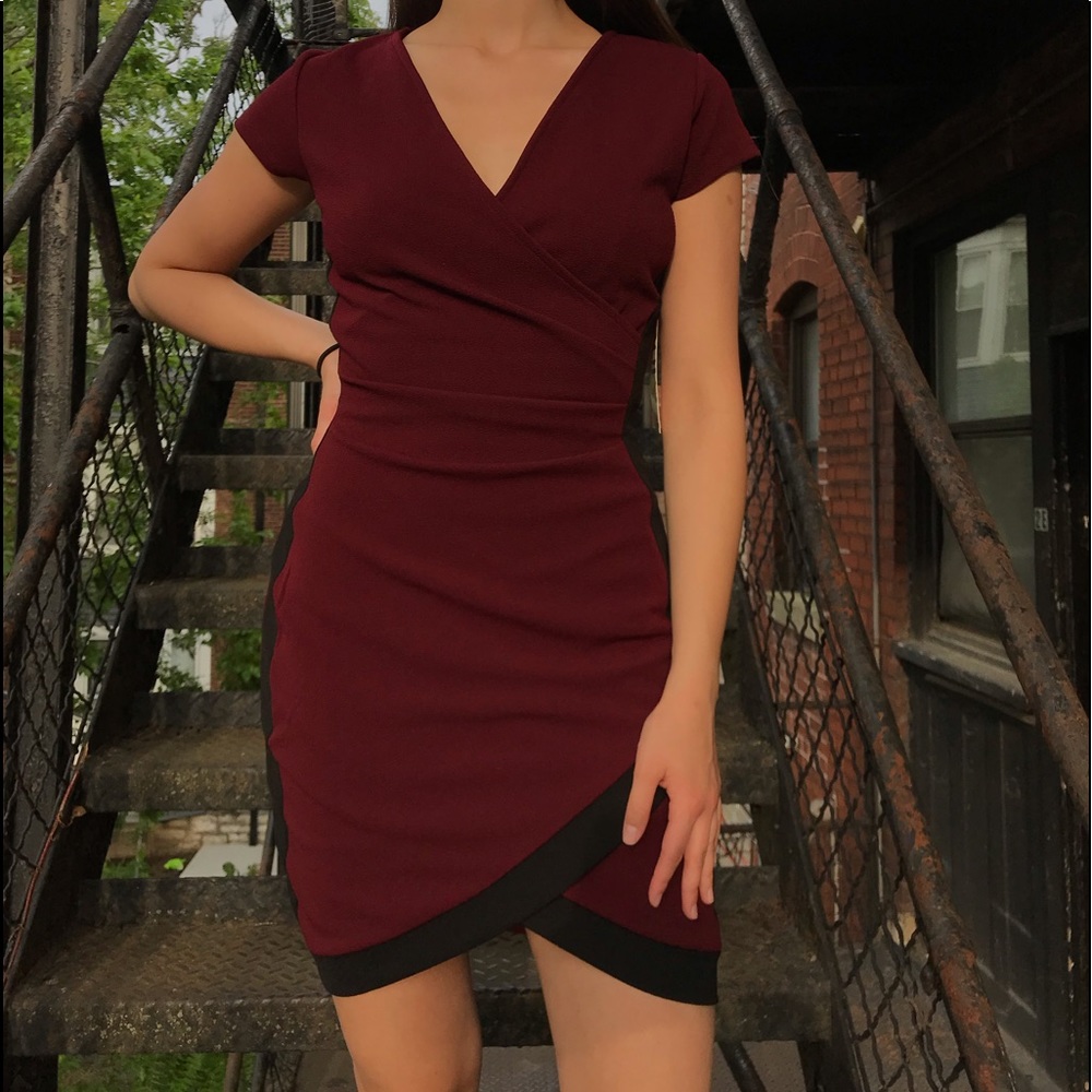 Almost Famous Maroon form fitted dress